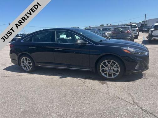 2018 Hyundai SONATA Limited 2.0T