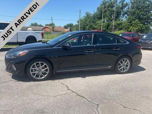 2018 Hyundai SONATA Limited 2.0T