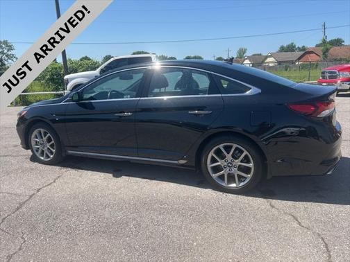 2018 Hyundai SONATA Limited 2.0T