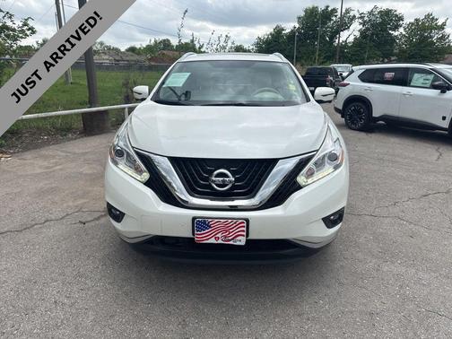 Pearl White 2017 Nissan Murano SL