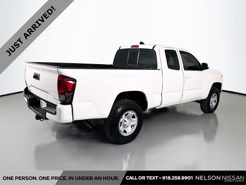 2018 Toyota Tacoma SR