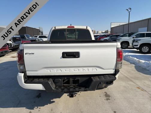 2018 Toyota Tacoma SR