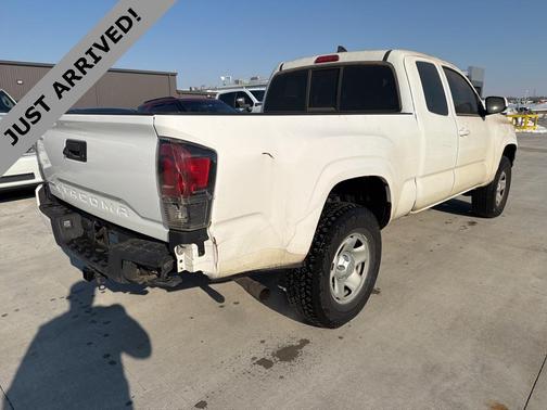 2018 Toyota Tacoma SR