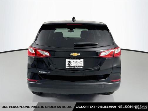 Mosaic Black Metallic 2020 Chevrolet Equinox LS