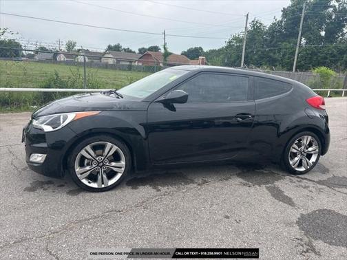 2015 Hyundai Veloster Base