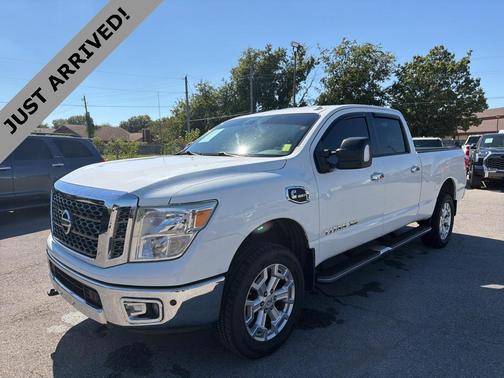 2017 Nissan Titan XD SV