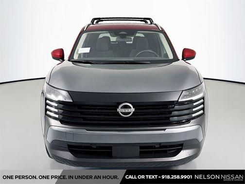 Gun Metallic/Scarlet Ember Tintcoat 2026 Nissan Kicks SV