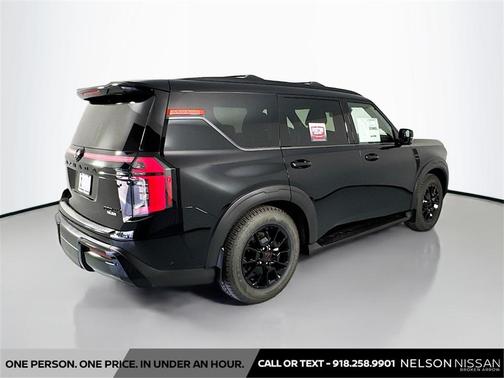 2025 Nissan Armada PRO-4X 4WD