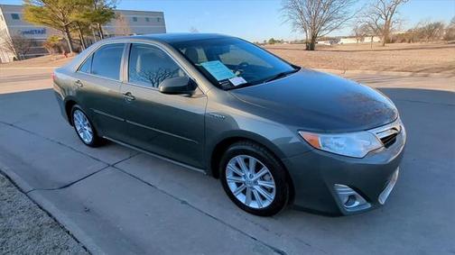 2013 Toyota Camry Hybrid LE