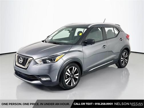 2019 Nissan Kicks SR