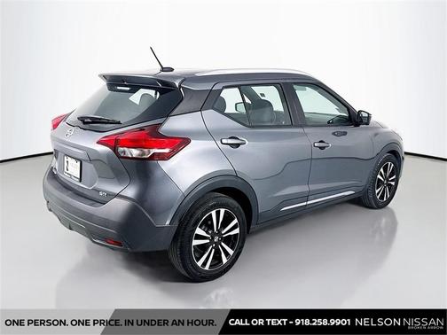 2019 Nissan Kicks SR