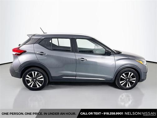 2019 Nissan Kicks SR