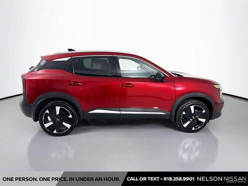 Scarlet Ember Tintcoat 2026 Nissan Kicks SR