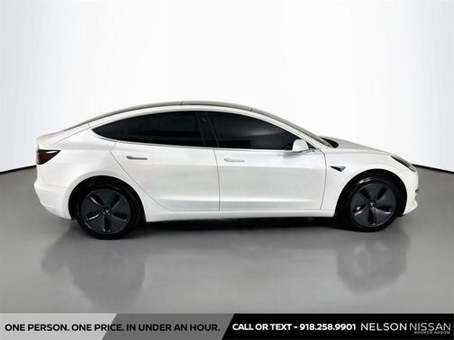 Pearl White Multi-Coat 2020 Tesla Model 3 Standard Range Plus