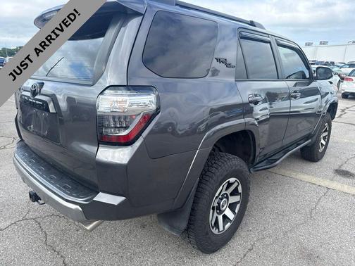 Magnetic Gray Metallic 2021 Toyota 4Runner TRD Off Road Premium