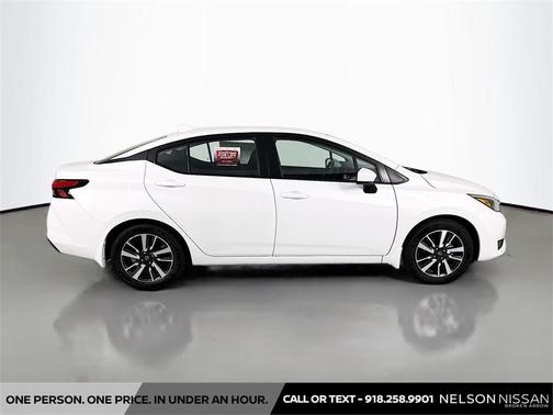 2025 Nissan Versa 1.6 SV