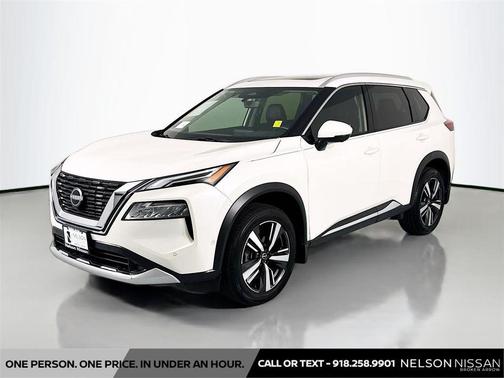 Pearl White Tricoat 2023 Nissan Rogue Platinum