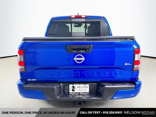 2024 Nissan Frontier SL