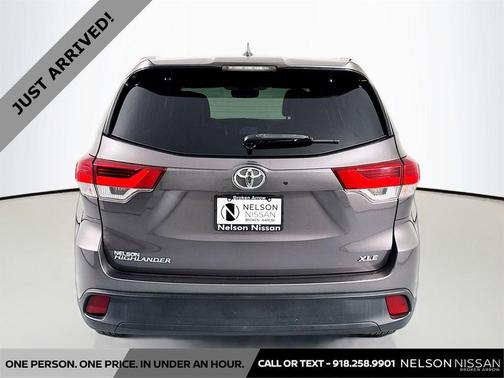 Predawn Gray Mica 2019 Toyota Highlander XLE