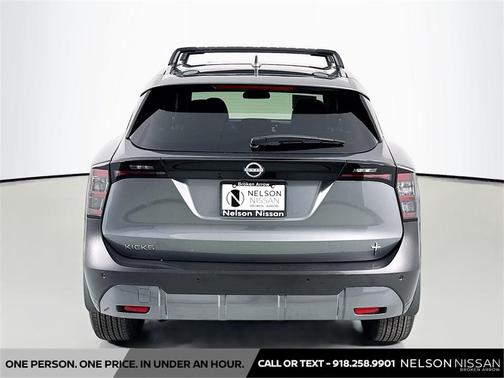 2025 Nissan Kicks SV