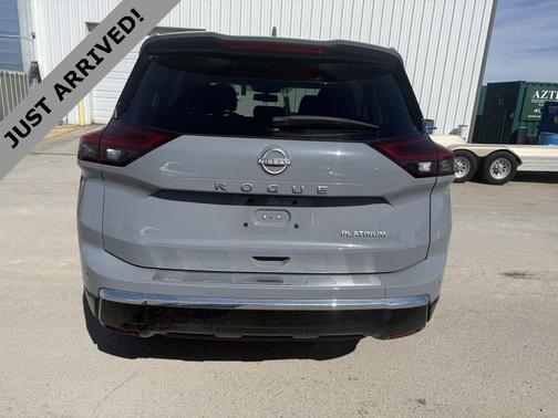 2024 Nissan Rogue Platinum