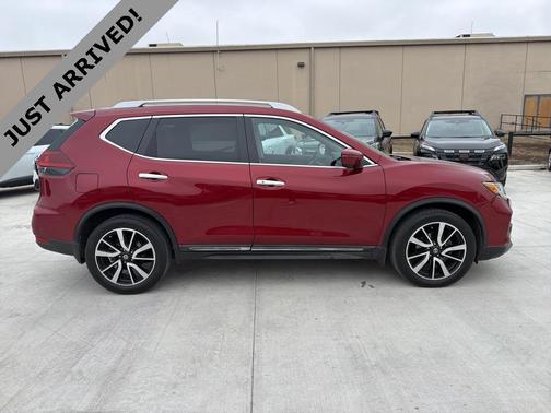2020 Nissan Rogue SL