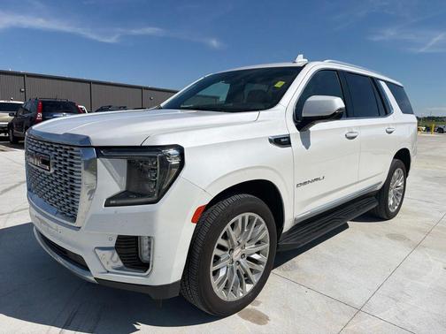White 2023 GMC Yukon Denali