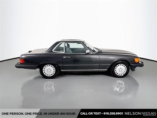 1988 Mercedes-Benz S-Class 560 SL