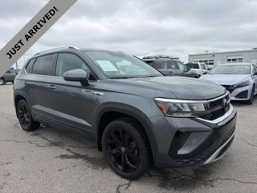 Gray 2023 Volkswagen Taos 1.5T SE