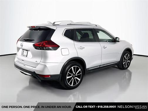 2020 Nissan Rogue SL