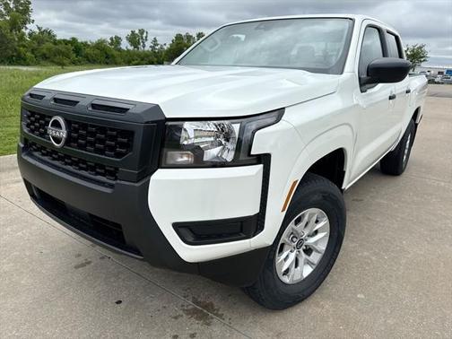 2025 Nissan Frontier S