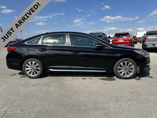 2015 Hyundai SONATA Sport