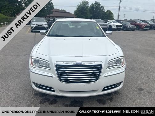 2011 Chrysler 300 Limited