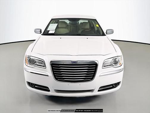 2011 Chrysler 300 Limited