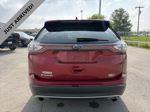 RUBY RED METALLIC TINTED CC 2018 Ford Edge SEL