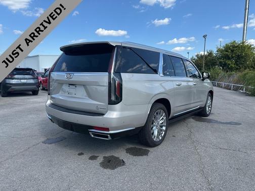 2021 Cadillac Escalade ESV Premium Luxury