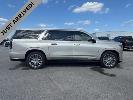 2021 Cadillac Escalade ESV Premium Luxury