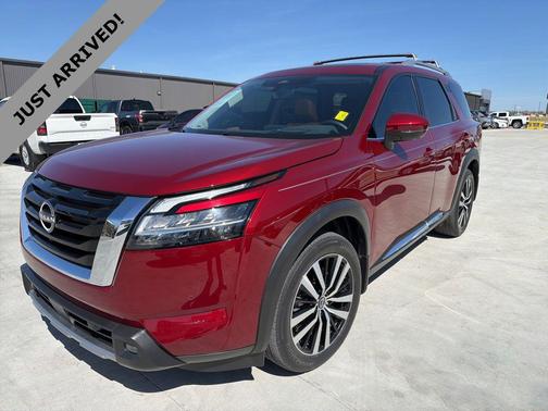 2024 Nissan Pathfinder Platinum 4WD
