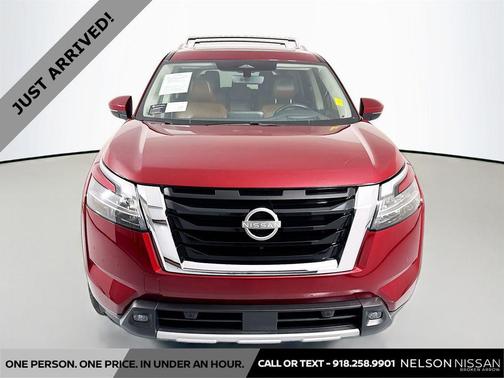 2024 Nissan Pathfinder Platinum 4WD