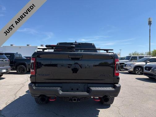 Diamond Black Crystal Pearlcoat 2023 RAM 1500 TRX