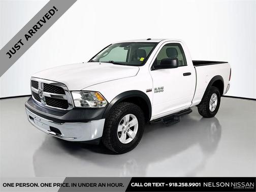Bright White Clearcoat 2018 RAM 1500 Tradesman