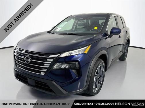Deep Ocean Blue Pearl 2025 Nissan Rogue SV
