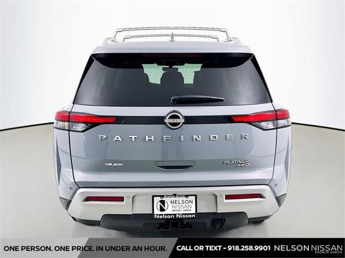 2024 Nissan Pathfinder Platinum 4WD