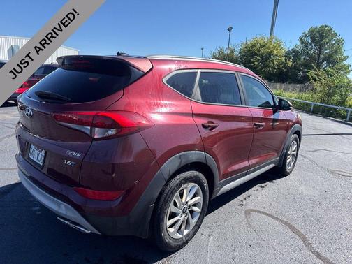 Ruby Wine 2017 Hyundai TUCSON Eco