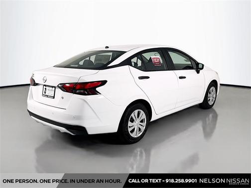 2025 Nissan Versa 1.6 S
