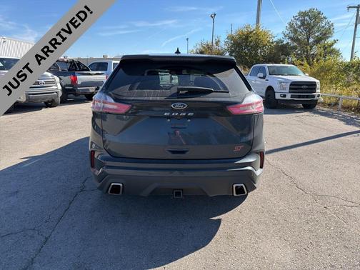 2023 Ford Edge ST