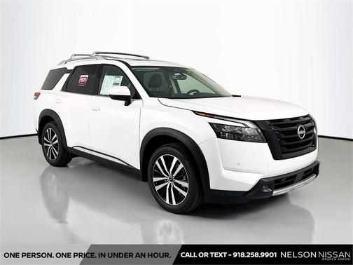 2025 Nissan Pathfinder Platinum 4WD