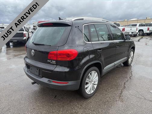 2012 Volkswagen Tiguan SE