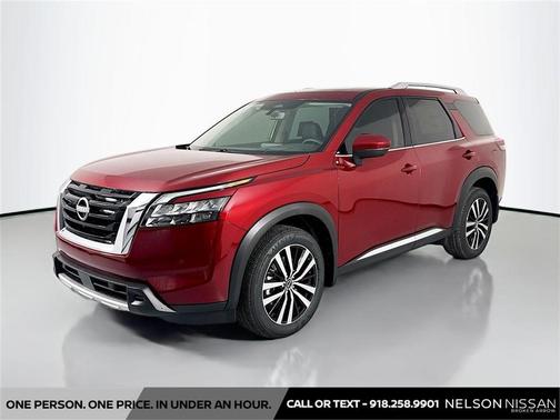 2025 Nissan Pathfinder Platinum 4WD