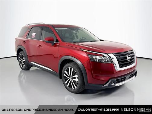 2025 Nissan Pathfinder Platinum 4WD